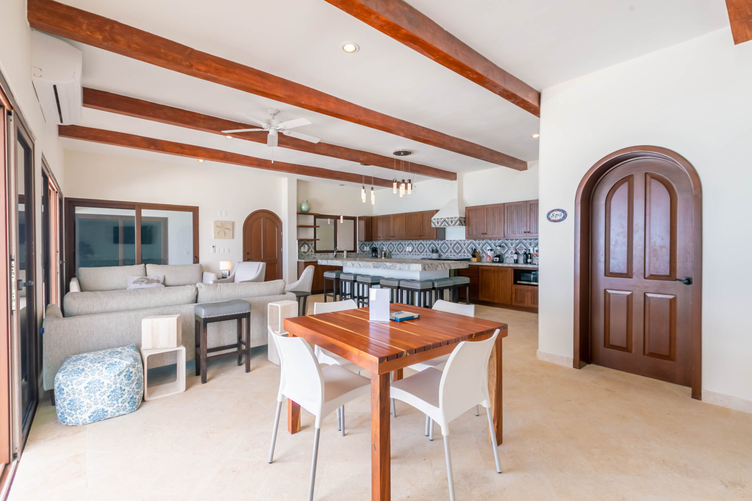Multi-generational family reunion house, Isla Mujeres